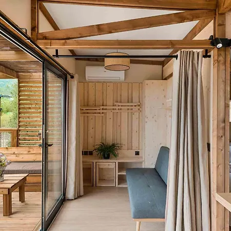 Glamping Degli Ulivi フラムーラ
