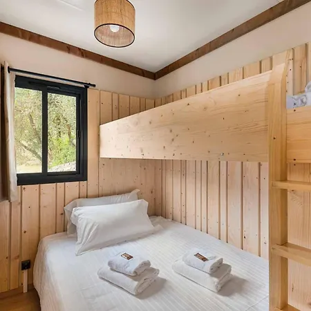 Glamping Degli Ulivi キャンプ場 フラムーラ