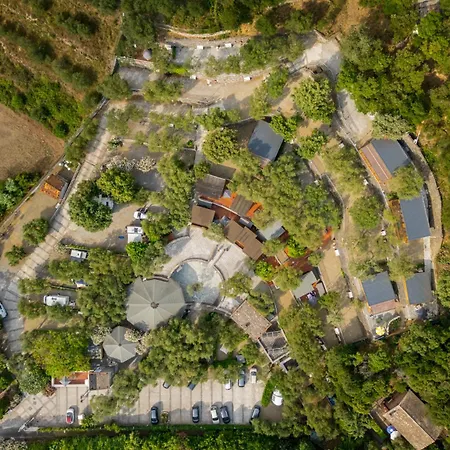 Kamp alanı Glamping Degli Ulivi Framura